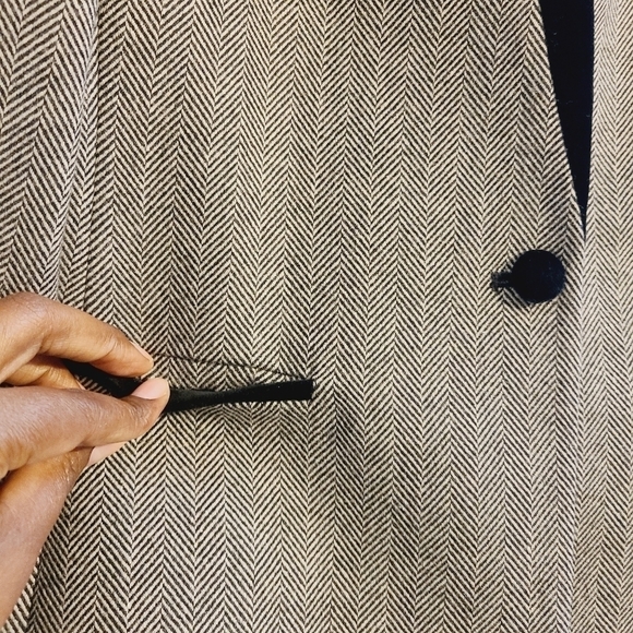 Sasson | Women's Vintage Chevron Striped Wool Jacket Blazer (Size 10/11) - Picture 9 of 15